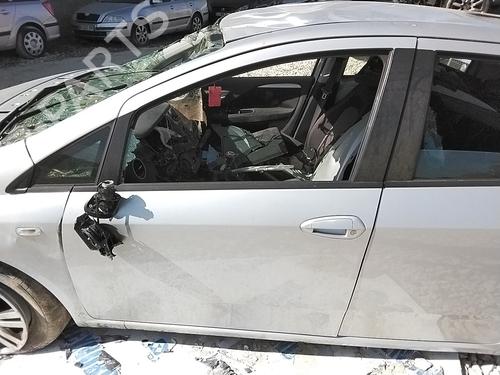Used Left front door Left front door FIAT PUNTO (199_) 1.2 (199AXZ1A, 199BXZ1A) (69 hp) 35780551 35780551