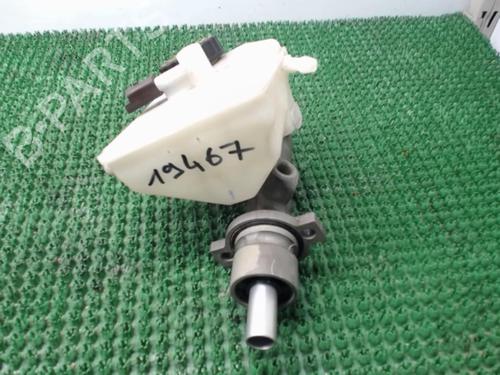 Brake master cylinder PEUGEOT 406 (8B) 2.0 HDI 110 | BP22080643M77 
