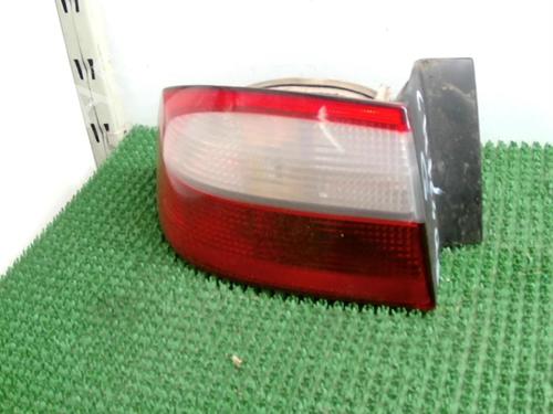 Used Left taillight RENAULT LAGUNA II (BG0/1_) 1.9 dCI (BG0E) (105 hp) 22079301