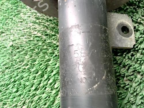 Right front shock absorber PEUGEOT 2008 I (CU_) 1.2 THP 110 / PureTech 110 | BP27234863M17