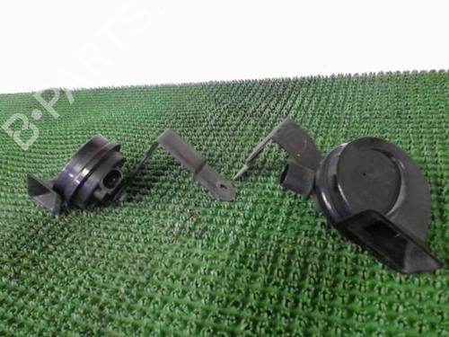 Used Horn AUDI Q3 (8UB, 8UG) 2.0 TFSI quattro (170 hp) 22082391