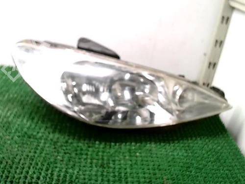 Used Right headlight PEUGEOT 206 Hatchback (2A/C) 1.4 HDi eco 70 (68 hp) 22090725