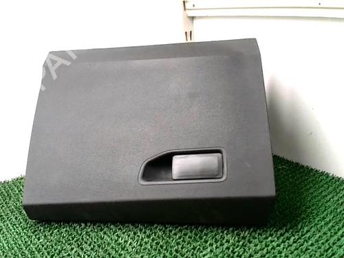 Used Glove box PEUGEOT 3008 II SUV (MC_, MR_, MJ_, M4_) 1.6 BlueHDi 120 (120 hp) 22438420