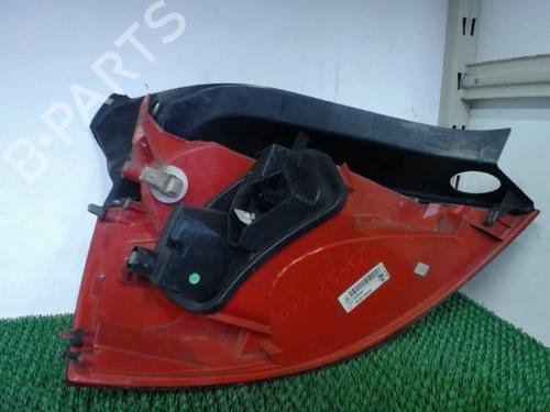 Used Right taillight RENAULT MEGANE II (BM0/1_, CM0/1_) 1.5 dCi (BM1E, CM1E) (106 hp) 22087361