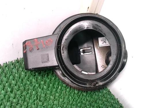 Fuel flap PEUGEOT 3008 I MPV (0U_) 2.0 HDi Hybrid4 (0URHCA) | BP22089462C131 