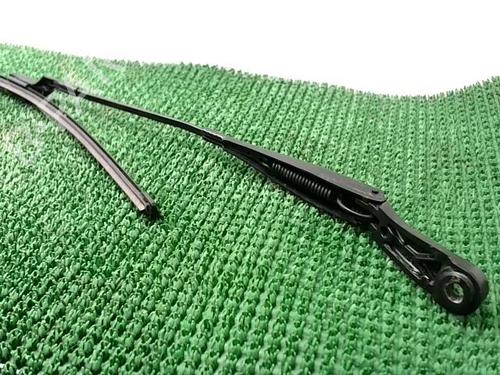 Used Front windshield wiper arm Front windshield wiper arm PEUGEOT 308 II (LB_, LP_, LW_, LH_, L3_) 1.5 BlueHDI 100 (102 hp) 22090523 22090523