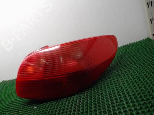 Used Right taillight PEUGEOT 206 Hatchback (2A/C) 1.9 D (69 hp) 22079088