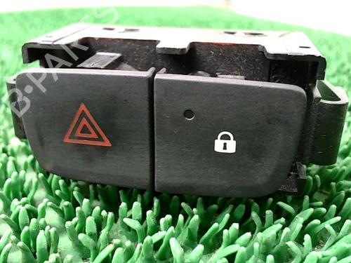 warning-switch-renault-trafic-iii-van-fg_-2014-30051961 main image