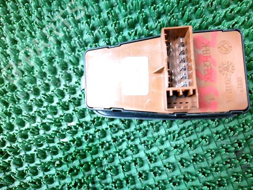 Left front window switch LANCIA YPSILON (843_) 1.4 16V (843.AXC11, 843.AXC1B, 843.AXC1A) | BP35781287I27 - Image 2
