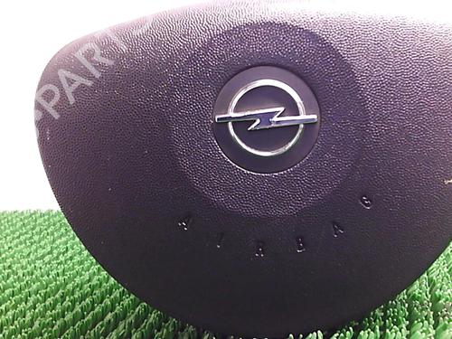 Used Driver airbag OPEL MERIVA A MPV (X03) 1.7 CDTI (E75) (100 hp) 22077288