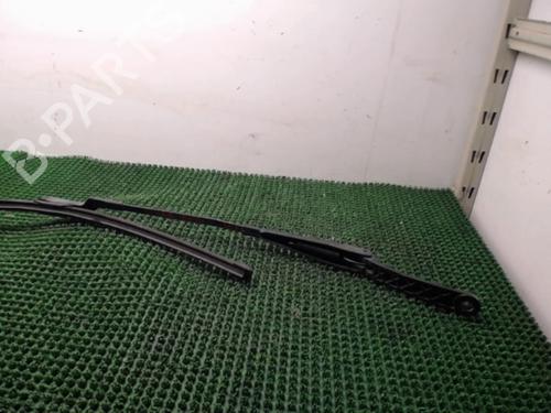 Used Front windshield wiper arm Front windshield wiper arm 22086110 22086110
