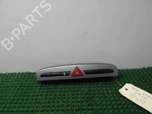 Used Warning switch PEUGEOT 308 SW I (4E_, 4H_) 1.6 HDi (109 hp) 22076672