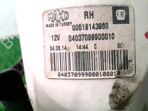 right-front-fog-light-fiat-doblo-cargo-263_-20-d-multijet-0000051814396-2010-20976633 main image