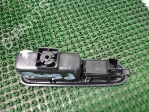 Used Left rear window switch PEUGEOT 5008 (0U_, 0E_) 2.0 HDi 150 / BlueHDi 150 (150 hp) 22082232