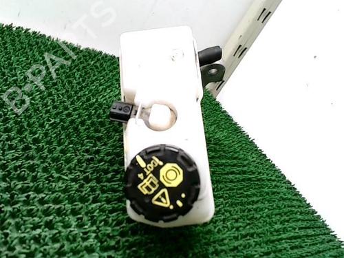 Used Brake master cylinder DACIA SANDERO II TCe 90 (B8M1, B8MA, B8AC) (90 hp) 22090245
