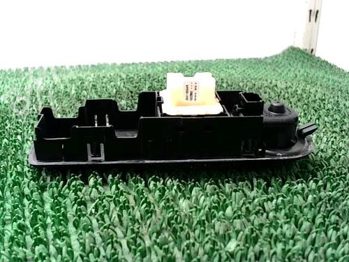 Used Left front window switch Left front window switch RENAULT CLIO IV Grandtour (KH_) 1.2 16V (73 hp) 29924900 29924900