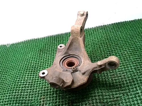 Used Right front steering knuckle Right front steering knuckle RENAULT TRAFIC II Van (FL) 1.9 dCi 80 (FL0B) (82 hp) 30051991 30051991