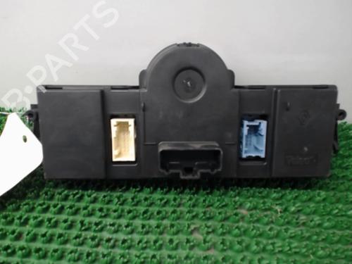 Used Climate control Climate control RENAULT SCÉNIC II (JM0/1_) 1.5 dCi (JM02, JM13) (101 hp) 22077402 22077402