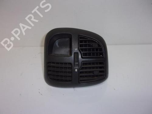 Used Air vent PEUGEOT BOXER Van (244) 2.8 HDi (128 hp) 22075589