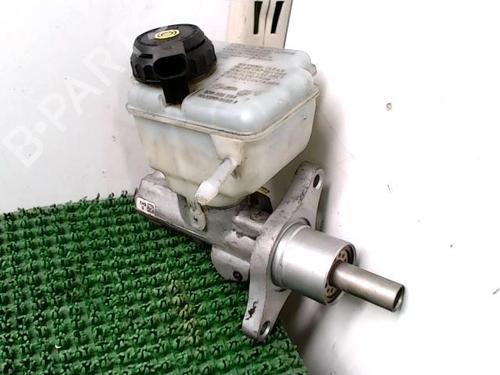 Used Brake master cylinder SKODA YETI (5L) 2.0 TDI (110 hp) 22091585