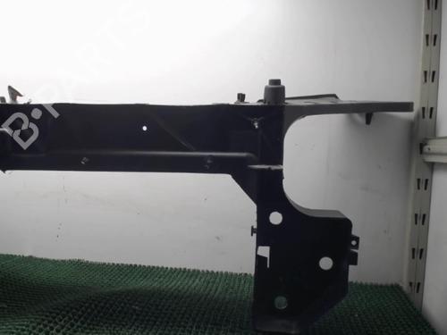 Crossmember RENAULT CLIO III (BR0/1, CR0/1) 1.2 16V (BR02, BR0J, BR11, CR02, CR0J, CR11) | BP22086100C162 
