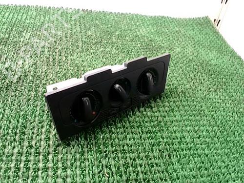 AC-Styringsenhed/Manøvreenhed VW POLO V (6R1, 6C1) 1.6 TDI (75 hp) 29900851