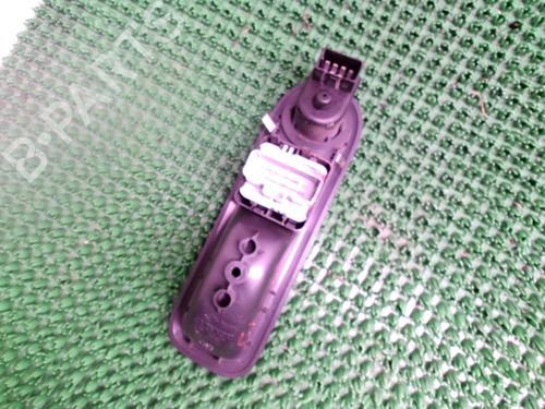 Used Left front window switch RENAULT CLIO III (BR0/1, CR0/1) 1.5 dCi (BR17, CR17) (86 hp) 22083842