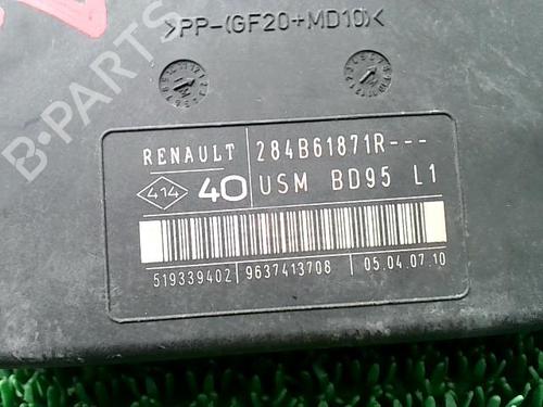 Sikringsdåse RENAULT MEGANE III Hatchback (BZ0/1_, B3_) 1.5 dCi | BP29984589E1 