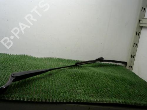 Bras d'essuie-glace avant CITROËN C3 III (SX) 1.5 BlueHDi 100 (SXYHYP, SXYHTU) (102 hp) 31700445