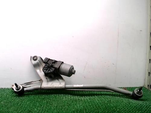 Used Front wiper motor DACIA SANDERO 1.2 16V (75 hp) 22784988