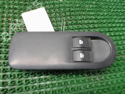 Used Left front window switch RENAULT SCÉNIC II (JM0/1_) 1.5 dCi (JM1E, JM16) (106 hp) 22077475