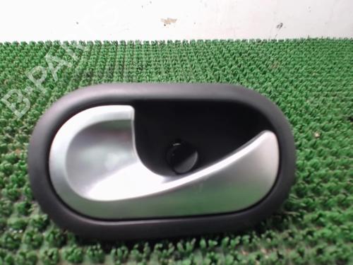 Used Front left interior door handle RENAULT CLIO III (BR0/1, CR0/1) 1.5 dCi (BR17, CR17) (86 hp) 22080051