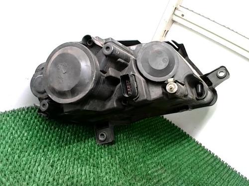 Left headlight VW PASSAT B6 (3C2) 2.0 TDI 16V | BP30915400C28