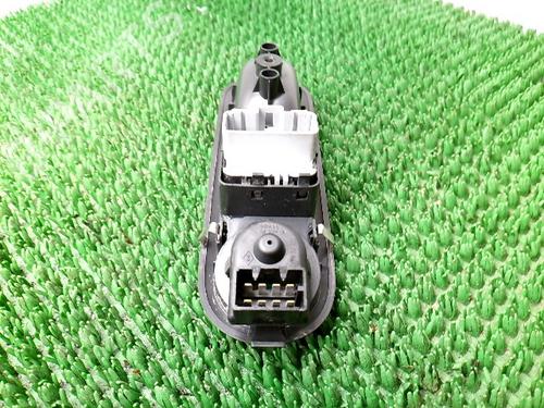 Used Left front window switch Left front window switch RENAULT TWINGO II (CN0_) 1.2 16V (CN04, CN0B) (75 hp) 34432983 34432983