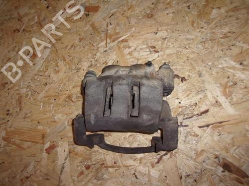 Used Right front brake caliper Right front brake caliper RENAULT MASTER II Van (FD) 2.5 dCi 100 (FD0U, FD0V, FD3U, FD3V, FD8U, FD8V) (99 hp) 22075685 22075685
