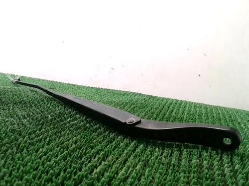 Used Front windshield wiper arm RENAULT MASTER III Van (FV) 2.3 dCi 145 FWD (FV0E, FV0F, FV0H, FV02, FV0M, FV0S,... (146 hp) 29932626