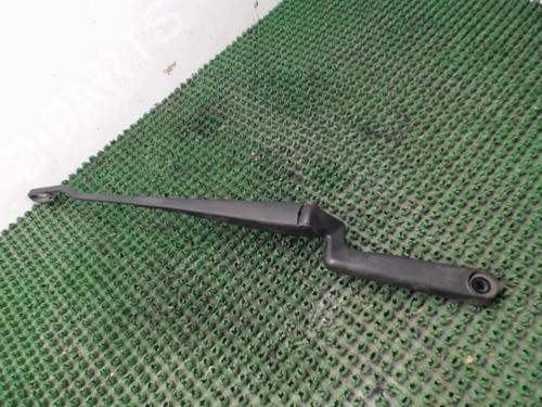 Front windshield wiper arm VW POLO III (6N1) 60 1.4 | BP22079619C143 