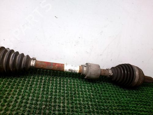 left-front-driveshaft-renault-clio-iv-bh_-2012-2013-2014-2015-2016-2017-2018-2019-2020-2021-34163660 main image