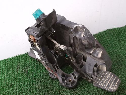 Bremspedal für Bremspedal NISSAN NV300 Van (X82) 1.6 dci 120 (121 hp) 34410447 34410447