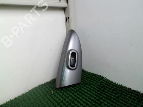 Right front window switch NISSAN JUKE (F15) 1.5 dCi | BP22086669I26 
