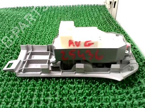 Used Left front window switch Left front window switch TOYOTA YARIS (_P9_) 1.4 D-4D (NLP90_, NLP90R) (90 hp) 30500072 30500072