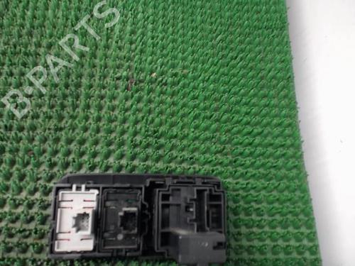 Used Headlight switch Headlight switch RENAULT MEGANE III Hatchback (BZ0/1_, B3_) 1.9 dCi (BZ0N, BZ0J) (131 hp) 22087435 22087435