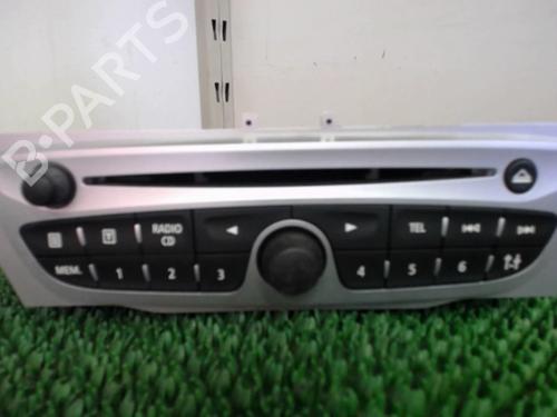 Radio RENAULT MEGANE III Hatchback (BZ0/1_, B3_) 1.5 dCi (BZ0C) | BP22077834E6