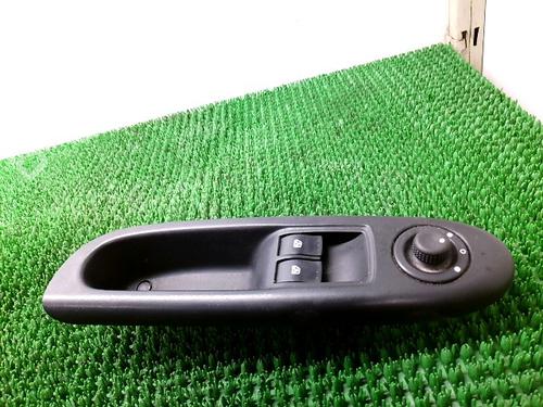Used Left front window switch Left front window switch RENAULT CLIO II (BB_, CB_) 1.2 16V (BB05, BB0W, BB11, BB27, BB2T, BB2U, BB2V, CB05,... (75 hp) 34243540 34243540