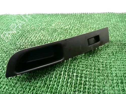 Used Right front window switch NISSAN MICRA III (K12) 1.2 16V (80 hp) 29884355