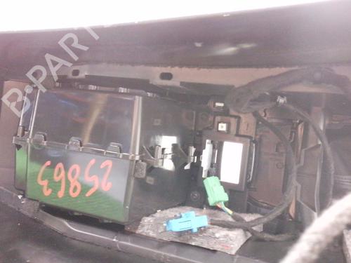 Armlene Armlene PEUGEOT 308 II (LB_, LP_, LW_, LH_, L3_) 1.6 BlueHDi 120 (120 hp) 34281464 34281464