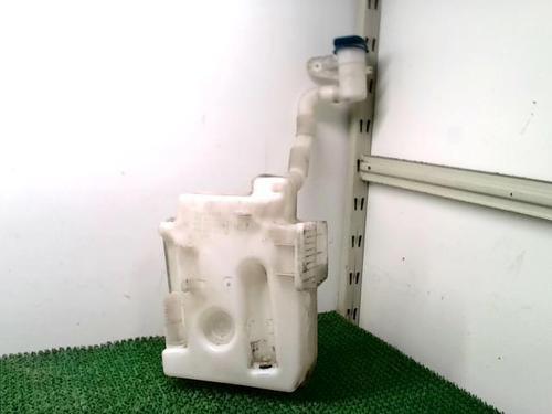Used Windscreen washer tank VW GOLF VI (5K1) 1.6 TDI (105 hp) 22090599