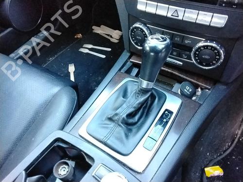 Gearknop Gearknop MERCEDES-BENZ C-CLASS T-Model (S204) C 220 CDI (204.202) (170 hp) 34499346 34499346
