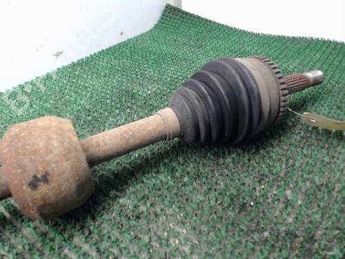 Used Right front driveshaft Right front driveshaft RENAULT CLIO II (BB_, CB_) 1.5 dCi (B/CB07) (65 hp) 22079791 22079791