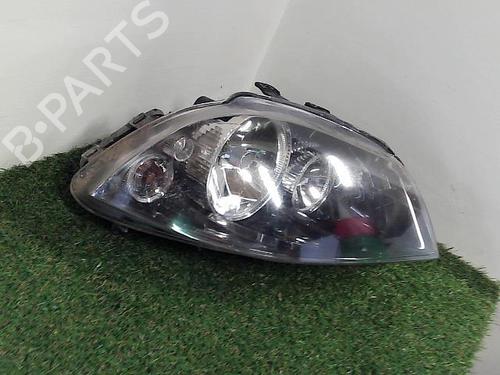 Right headlight SEAT CORDOBA (6L2) 1.4 16V | BP22092292C29 